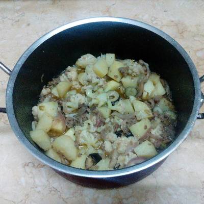  مكعبات بطاطس بالقرنبيط باللحمه المفرومه 