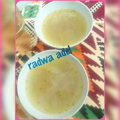  شوربة لسان العصفور اللذيذة 