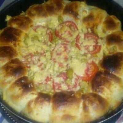  بيتزا ستافت كرست بعجينة العشر دقايق 