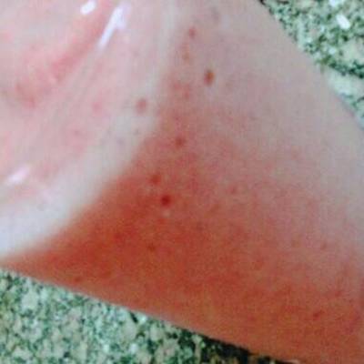  ميلك تشيك الفراولة 