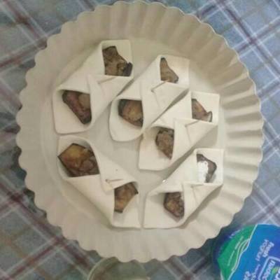  فطائر بدنجان ولحم مفروم