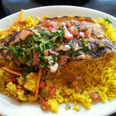  طريقة عمل الأرز مع السمك البلطي المقلي 