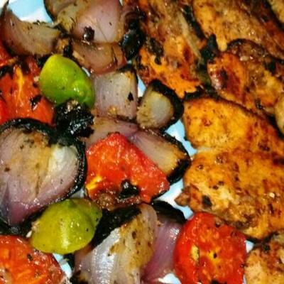  صدور فراخ وخضار مشوي 