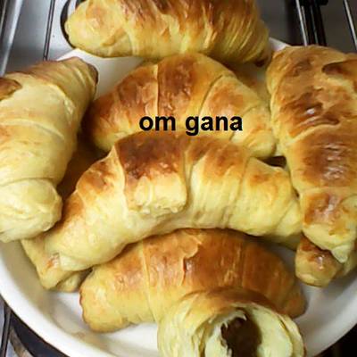  كرواسون بالعجوة 