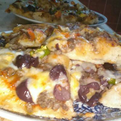  بيتزا باللحمة 