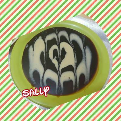  عسل اسود بالطحينة 