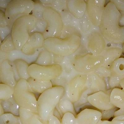  مكرونه بالصوص الابيض بأقل المقادير 