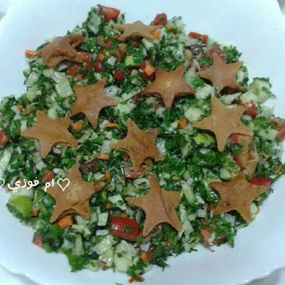  سلطة فتوش مع الخبز المقلي☆☆ 
