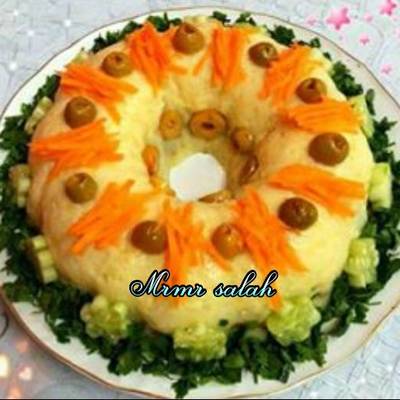  كيكه البطاطس باللحمه المفرومه 