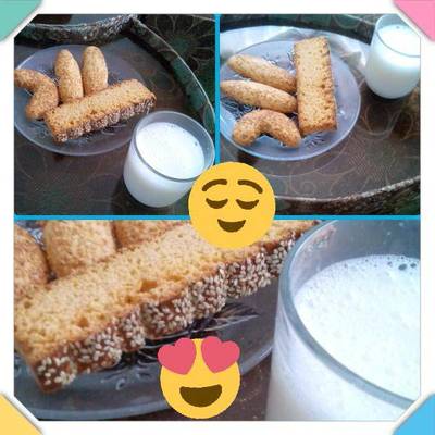  كعك مع حليب 