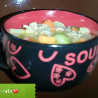  شوربه حروف وخضار❤ 