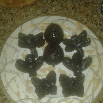  كيك شيكولاته بصوص الكراميل 