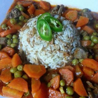  مرقه بازيلا وجزر باللحمه 