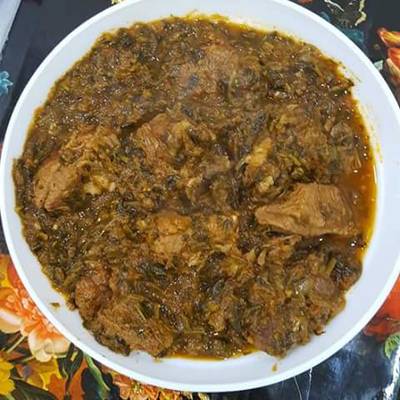  سبانخ باللحمه 