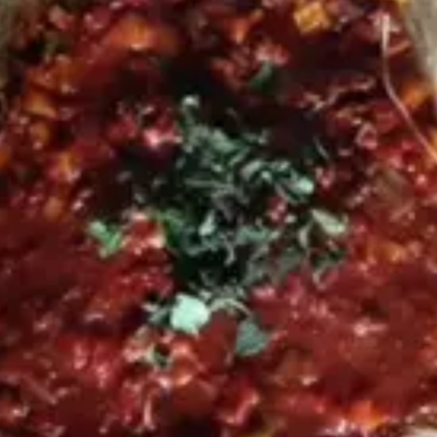  معكرونه اسباكتي مع رب البندوره والفلفل الملون بتشهي 