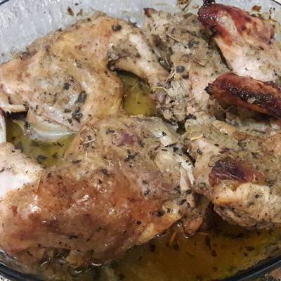  الفراخ المشوية بخلطة المسطرده والروزمارى 