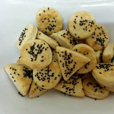  بسكويت بالكيري و حبة البركة 