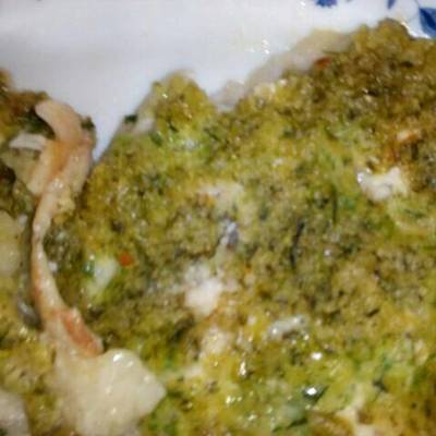  سمك مغطى بالأعشاب على الطريقة الكاريبي 