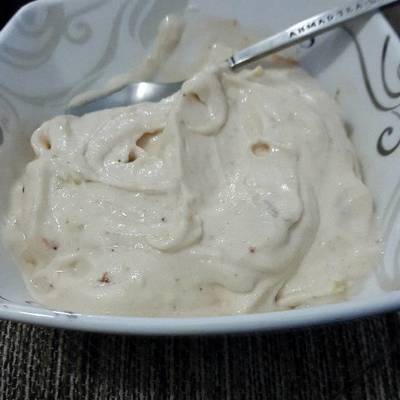  أيس كريم الموز بالفراولة 