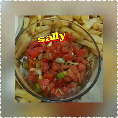  سلطة البيكودي جامو مع صوص السلانترو 