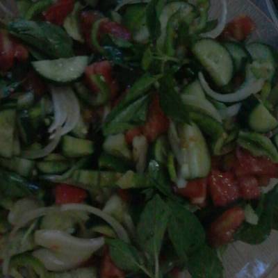  سلطة قريبة على القلب 